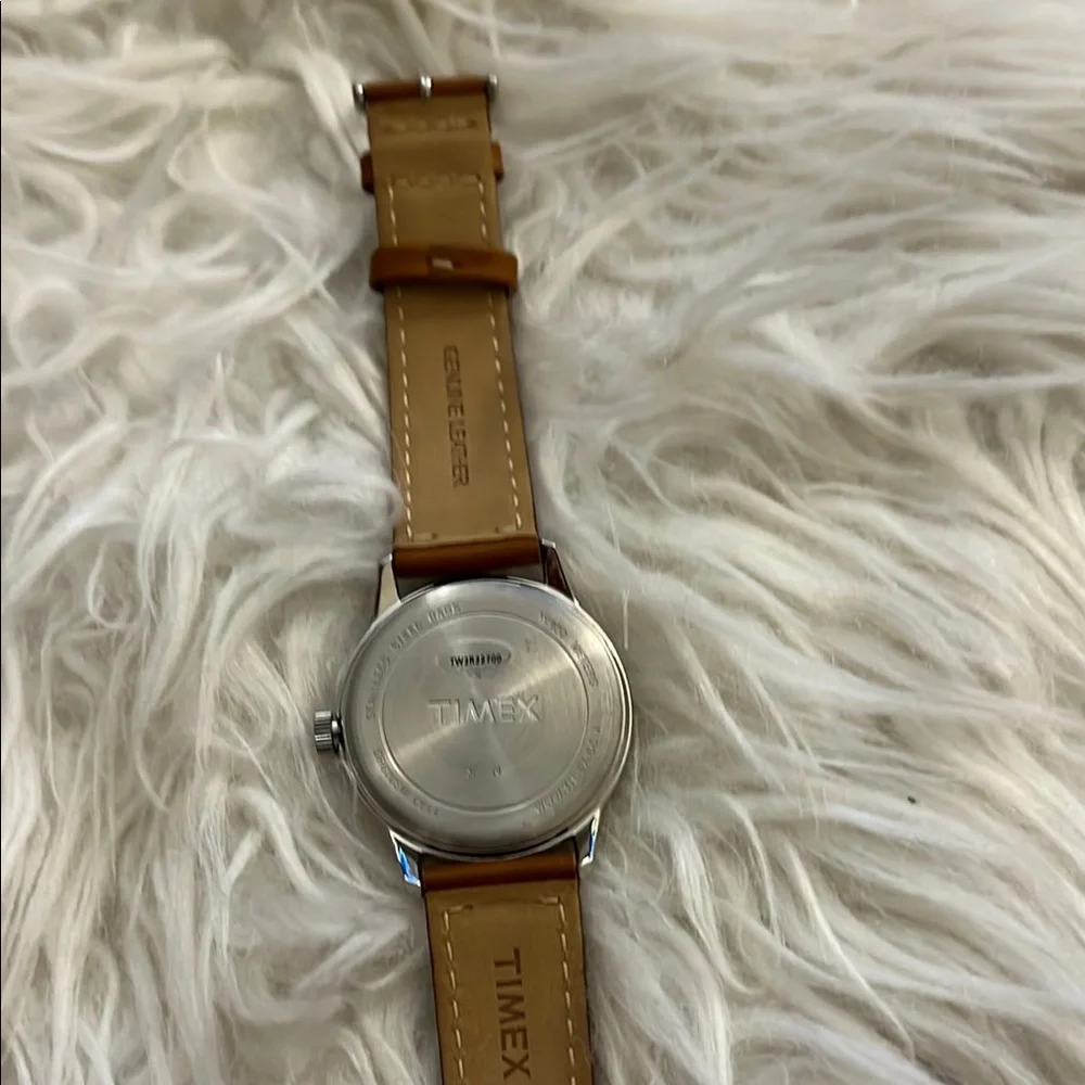 Timex Classic Silver and Tan Watch - Picture 5 of 6